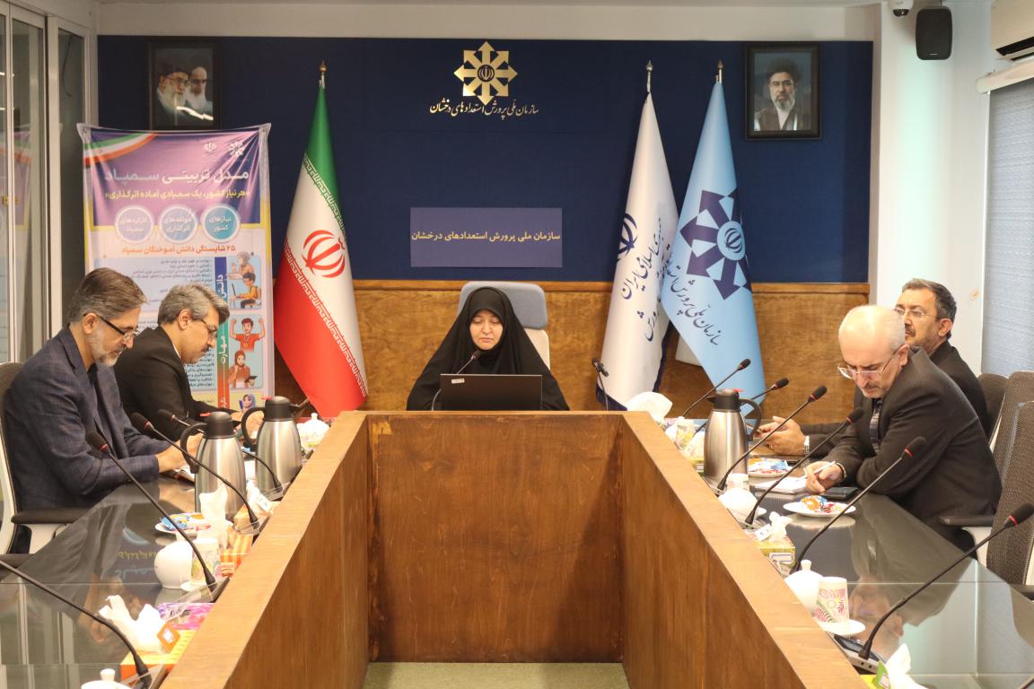 الهام یاوری: پروژه مهر، آزمون توان مدیریتی آموزش و پرورش برای آغاز سال تحصیلی است